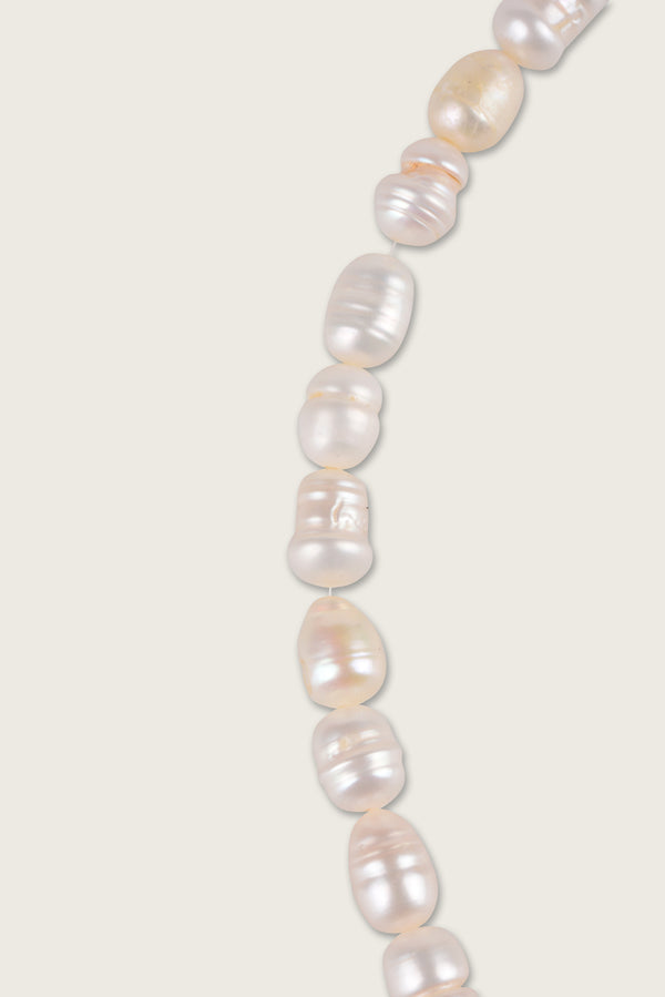 Odeya Small Pearls